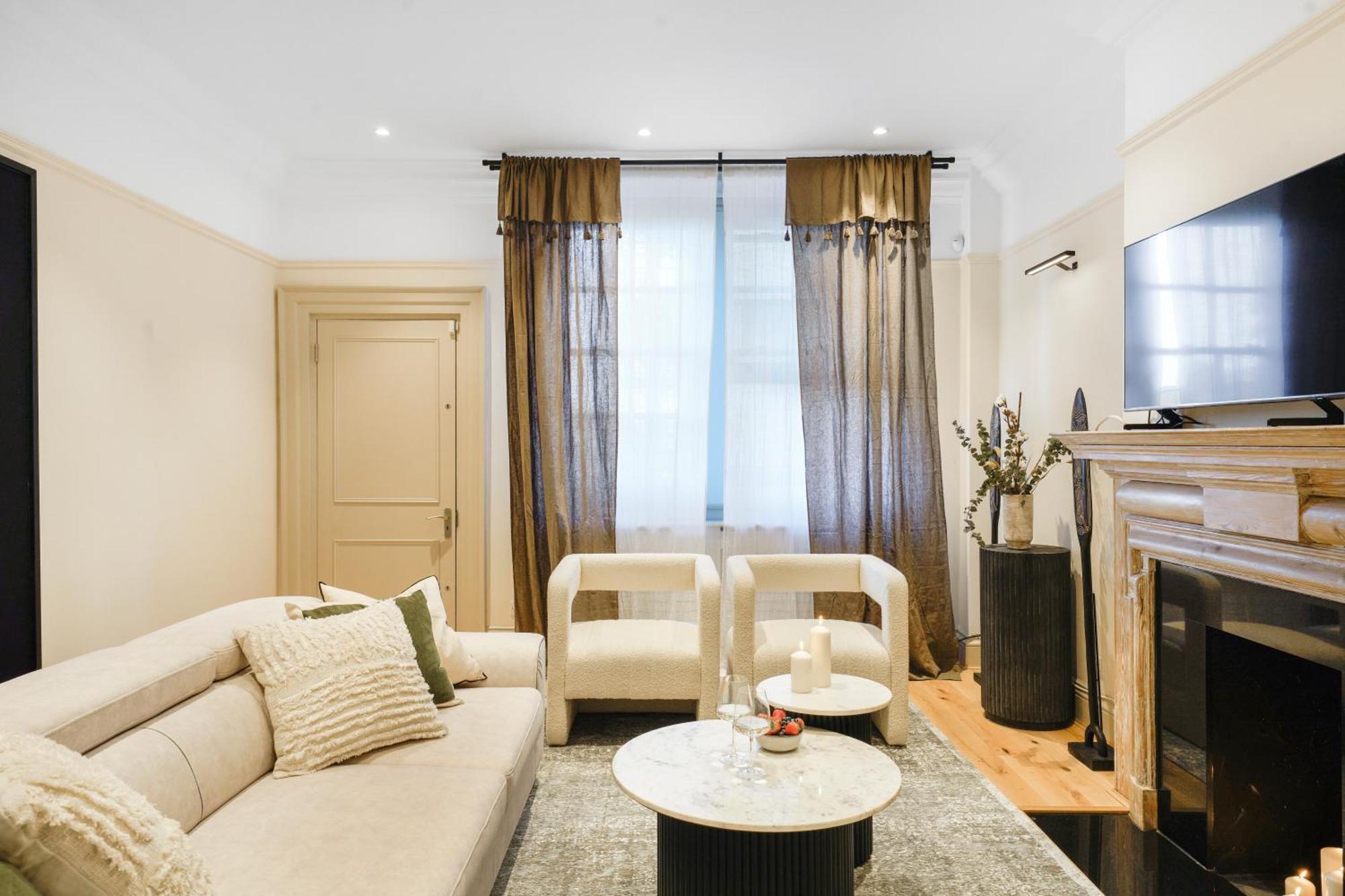 Spacious And Modern 4 Beds Home In Kensington Лондон Экстерьер фото